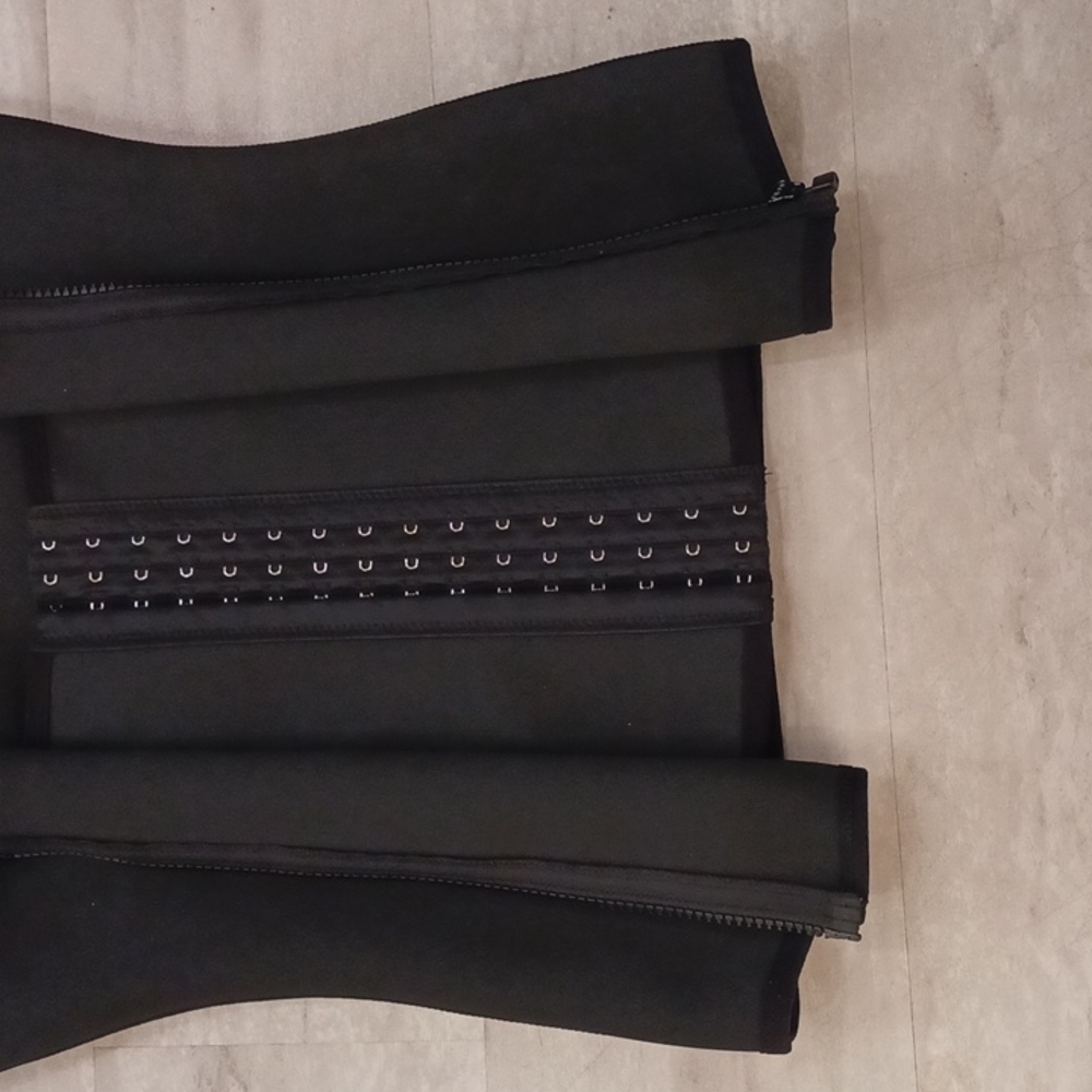 Black Slimming vest - waist & belly. Size large. - Picture 5 of 15